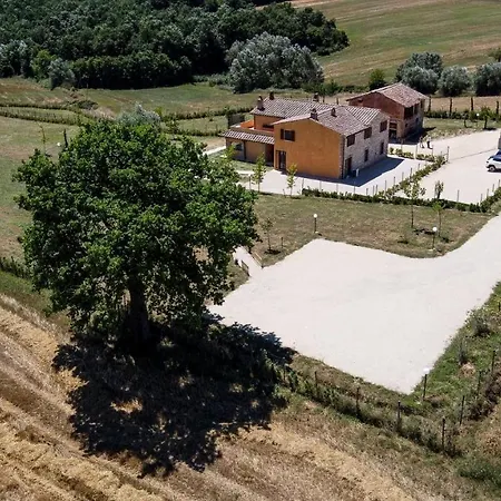 B&B Dolce Farnetta En-suite Spa & Yoga Montecastrilli