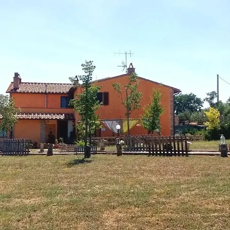 Dolce Farnetta En-suite & Yoga Bed & Breakfast