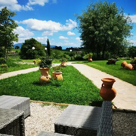 Dolce Farnetta En-suite & Yoga Bed & Breakfast Montecastrilli
