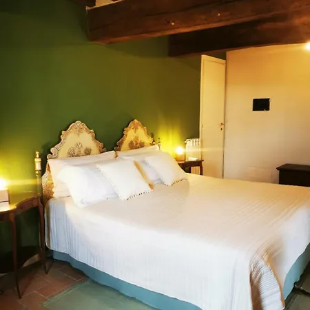 Dolce Farnetta En-suite & Yoga Bed & Breakfast