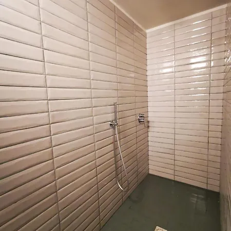 Dolce Farnetta En-suite & Yoga 3*
