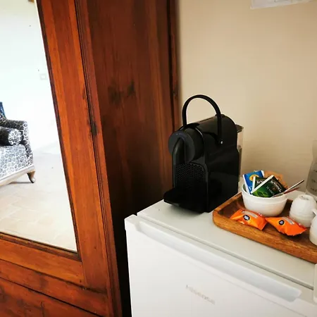 Dolce Farnetta En-suite & Yoga 3* Montecastrilli