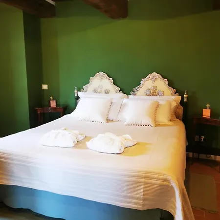 Dolce Farnetta En-suite & Yoga Bed & Breakfast 3*