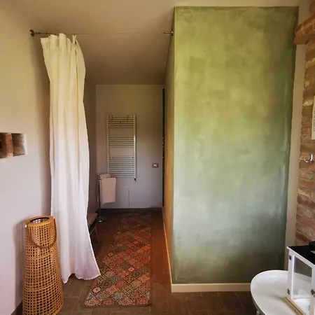 Dolce Farnetta En-suite Spa & Yoga לינה וארוחת בוקר