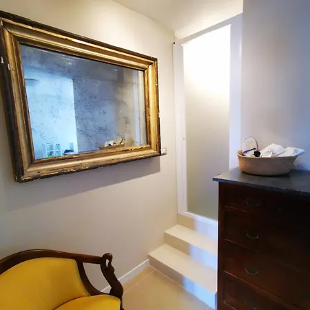 לינה וארוחת בוקר Dolce Farnetta En-suite Spa & Yoga 3*