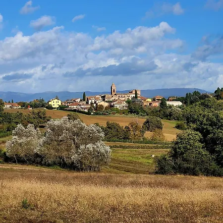 Dolce Farnetta En-suite Spa & Yoga לינה וארוחת בוקר 3*