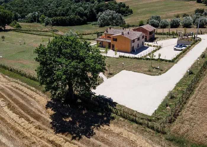 Bed & Breakfast Farnetta Royal Montecastrilli