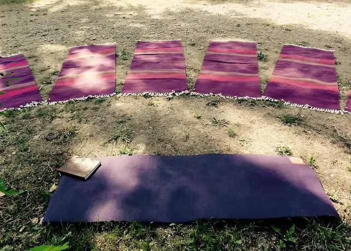 Alojamento de Acomodação e Pequeno-almoço Dolce Farnetta En-suite Spa & Yoga 3*