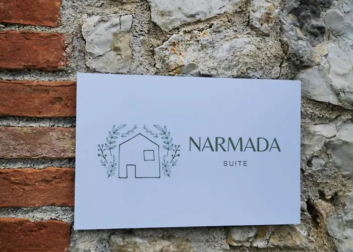 Dolce Farnetta En-suite Spa & Yoga Montecastrilli